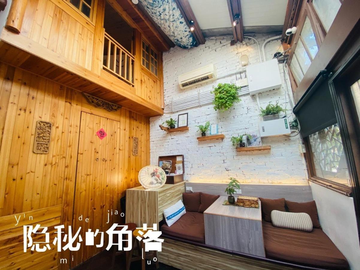捉鳳凰 台南百年老宅包棟導覽民宿系列catchphoenix Centennial Guesthouse Buitenkant foto