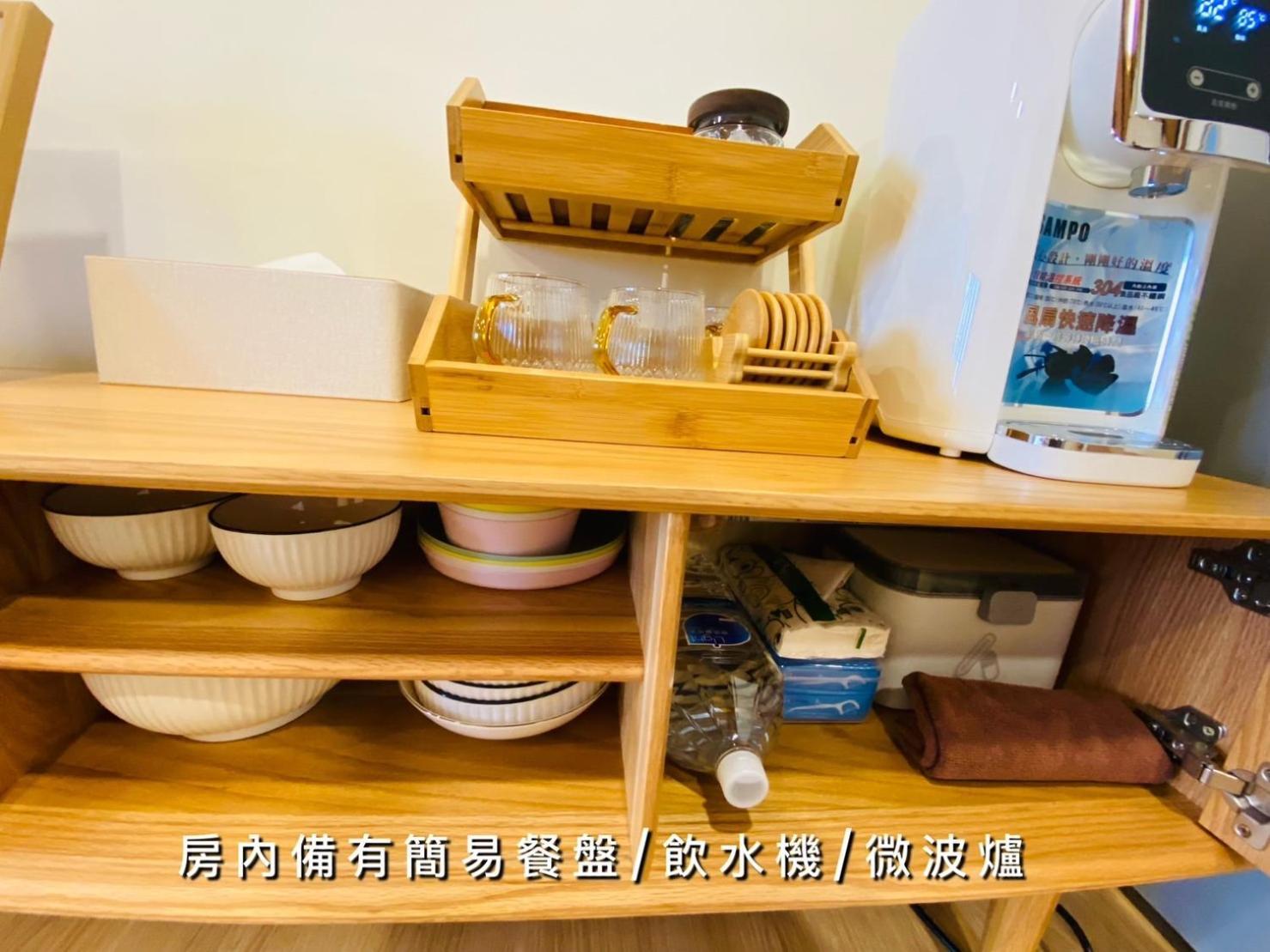 捉鳳凰 台南百年老宅包棟導覽民宿系列catchphoenix Centennial Guesthouse Buitenkant foto