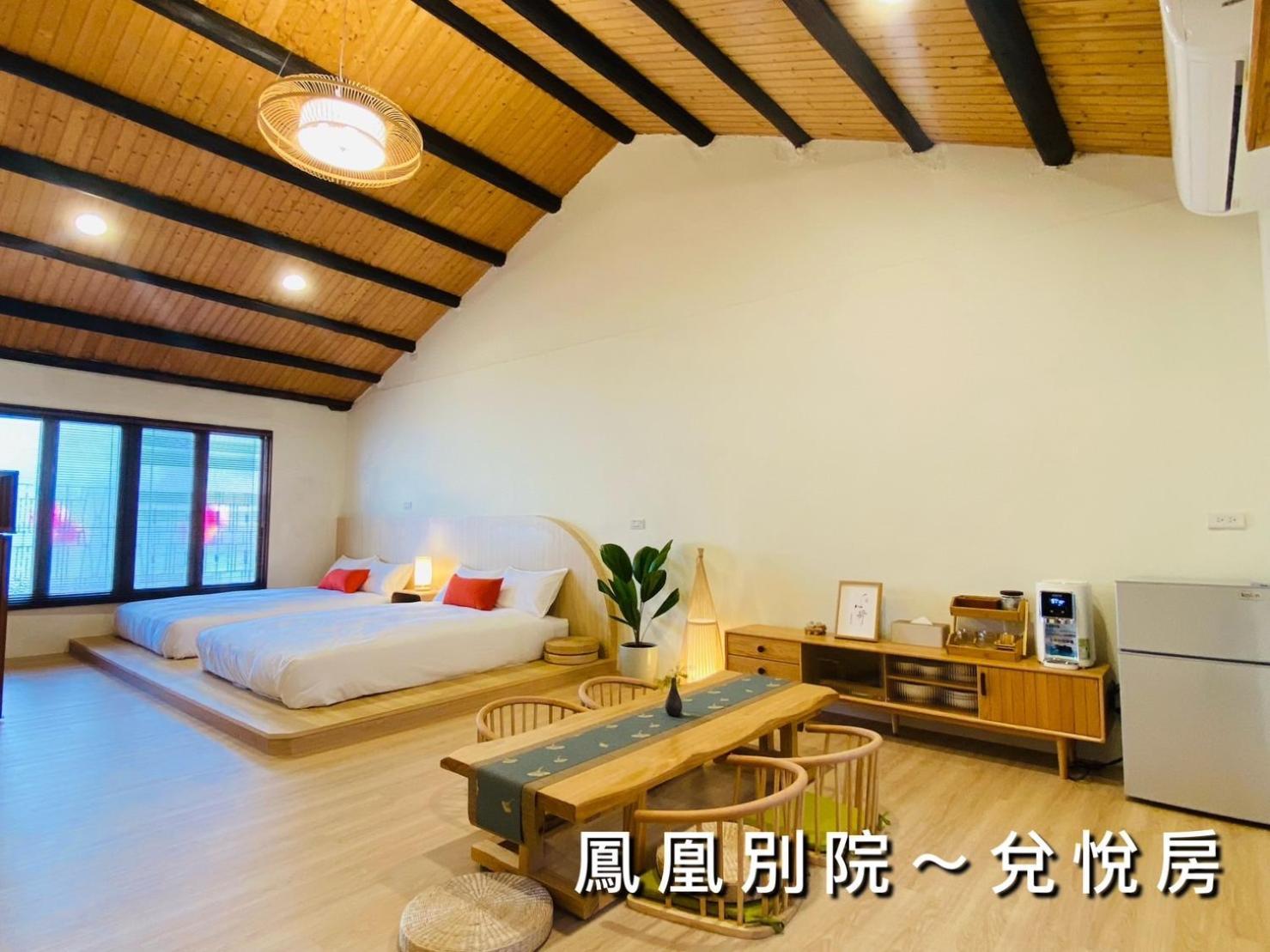 捉鳳凰 台南百年老宅包棟導覽民宿系列catchphoenix Centennial Guesthouse Buitenkant foto