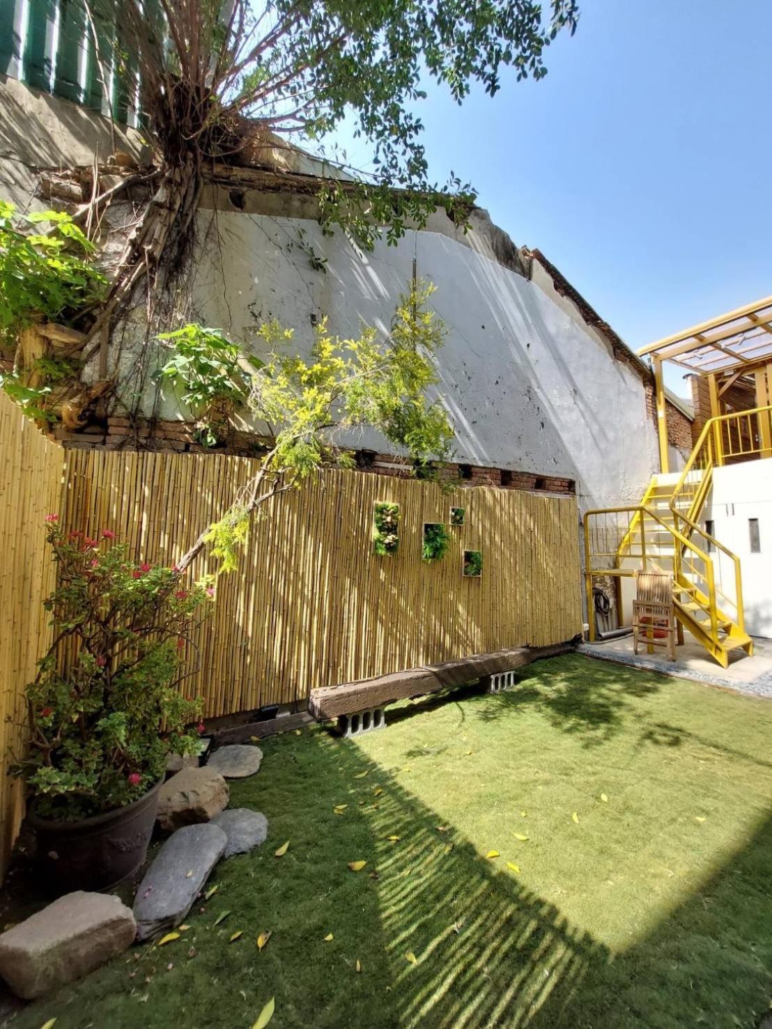 捉鳳凰 台南百年老宅包棟導覽民宿系列catchphoenix Centennial Guesthouse Buitenkant foto