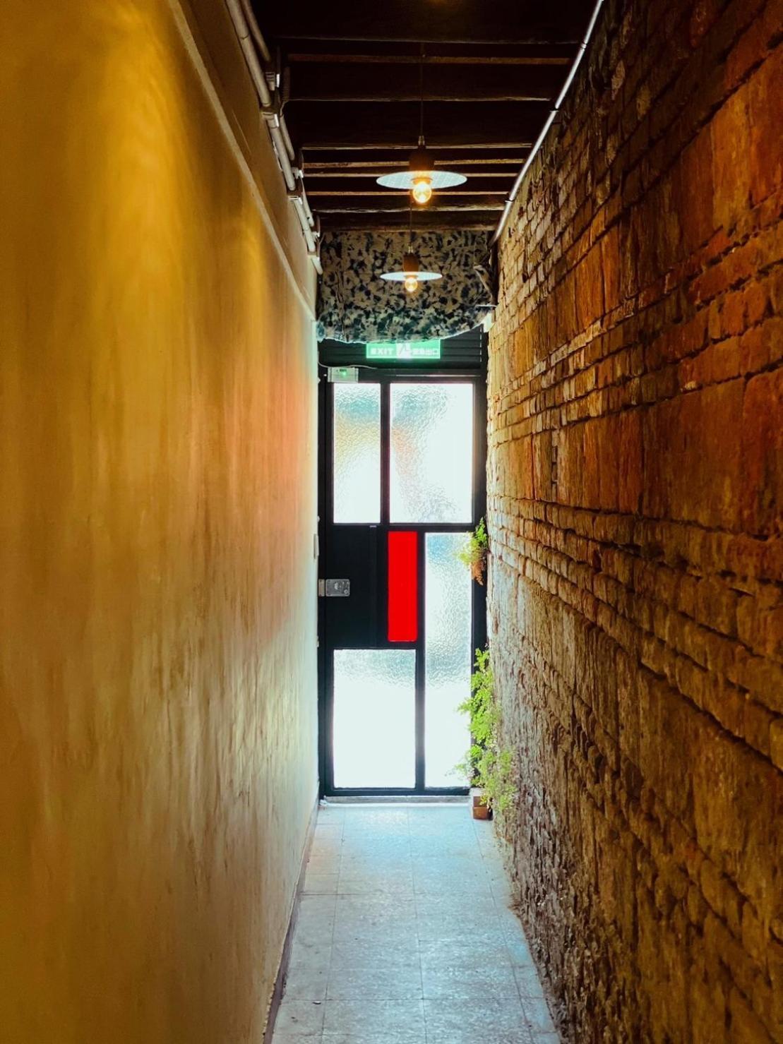 捉鳳凰 台南百年老宅包棟導覽民宿系列catchphoenix Centennial Guesthouse Buitenkant foto